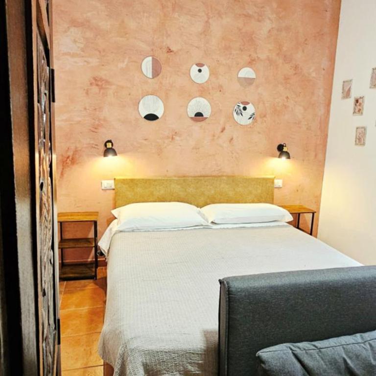 Aba Maya Guesthouse Alghero - Camera Matrimoniale con Patio - 4