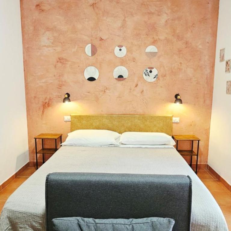 Aba Maya Guesthouse Alghero - Camera Matrimoniale con Patio - 2