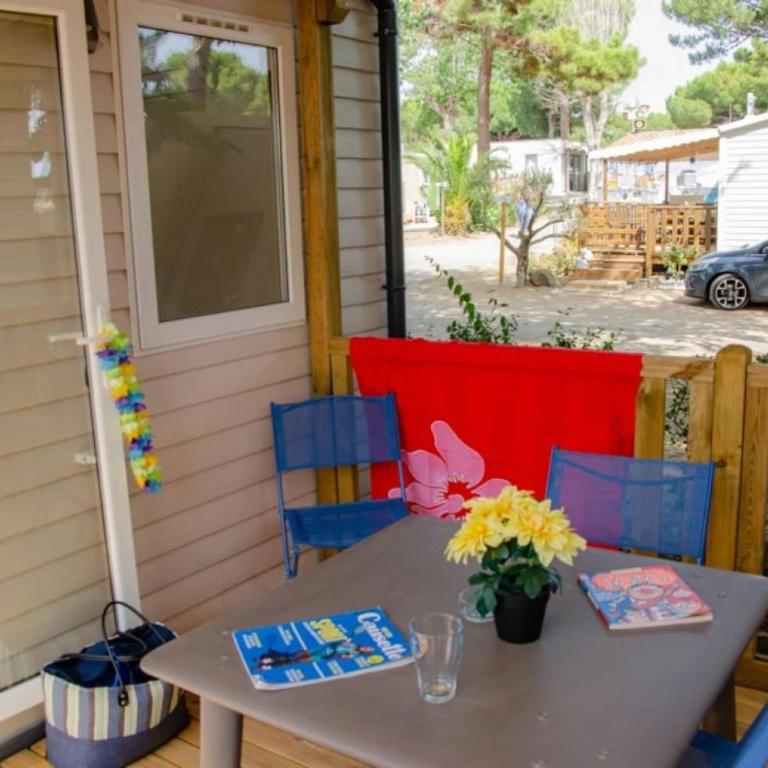 Camping 4 étoiles - Piscine - ccbbecb - Mobile Home 8 - 16