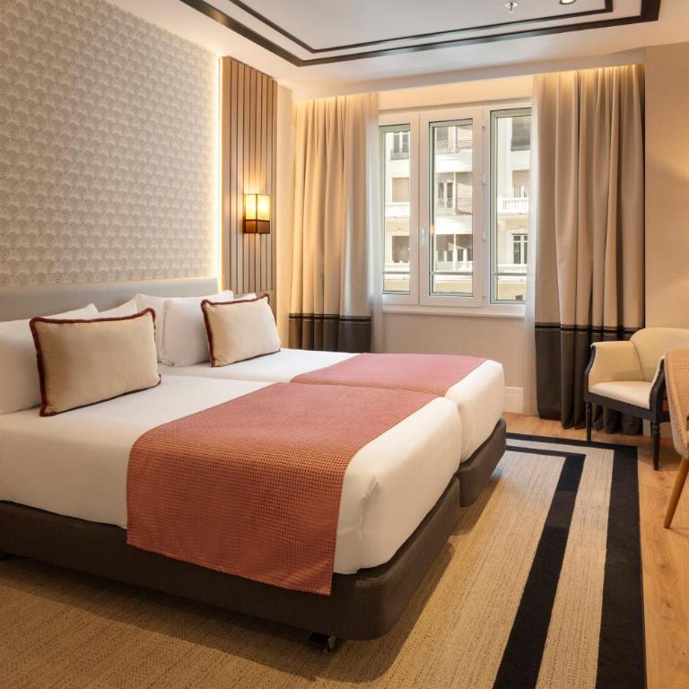 Catalonia Plaza España Hotel & Spa - Habitación Doble con vistas a la Gran Vía - 1 o 2 camas - 6