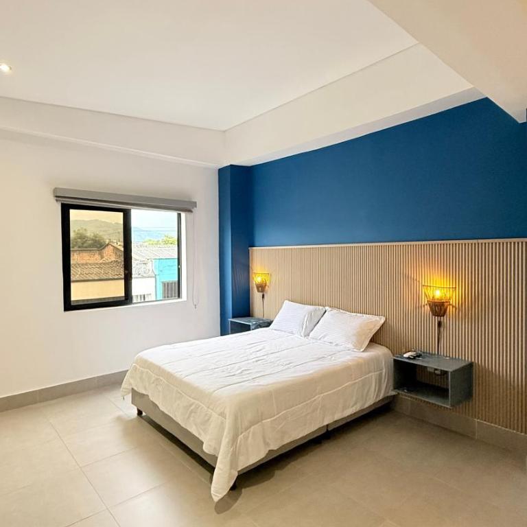 Hotel Gallery Boutique - Deluxe Room - 7