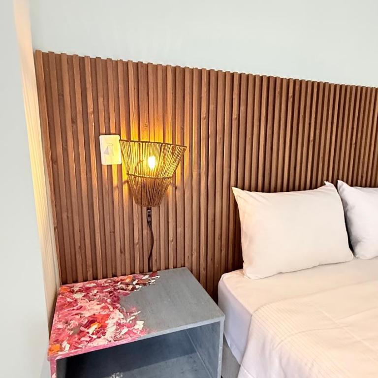 Hotel Gallery Boutique - Deluxe Room - 33