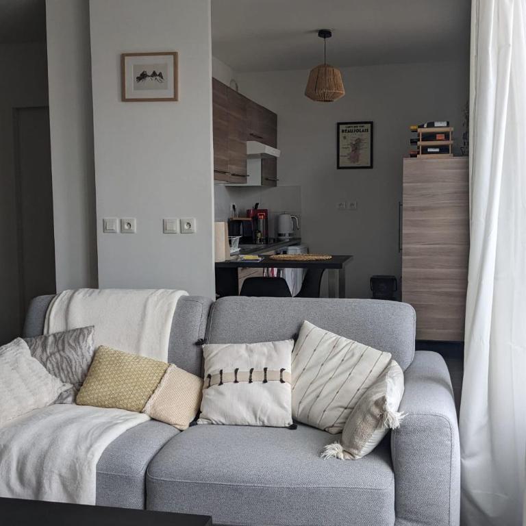 Comfortable apartment near transport - Apartamento - 3