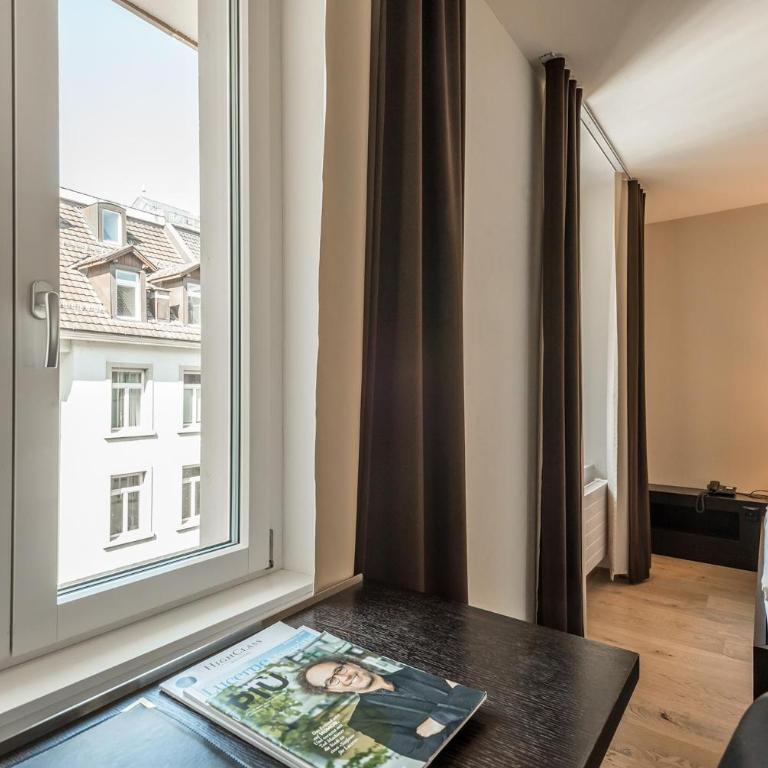 Hotel Alpina Luzern - Business Classic Zimmer - 2