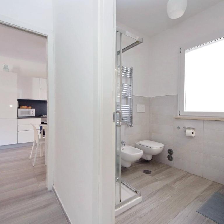 Appartamento centrale - Comfort vicino ai trasporti - One-Bedroom Apartment - 17