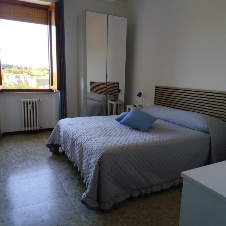 Siena Alta, Ospitalità con Vista - Camera Matrimoniale con Bagno in Comune - 4
