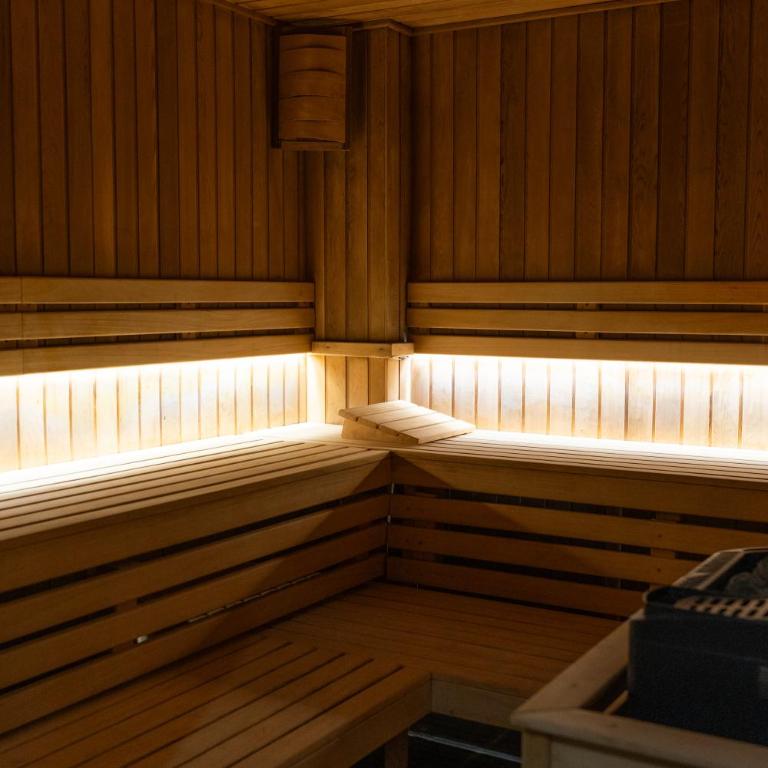 Envoy Hotel - Standardna Dvokrevetna Soba sa Bračnim Krevetom - 12