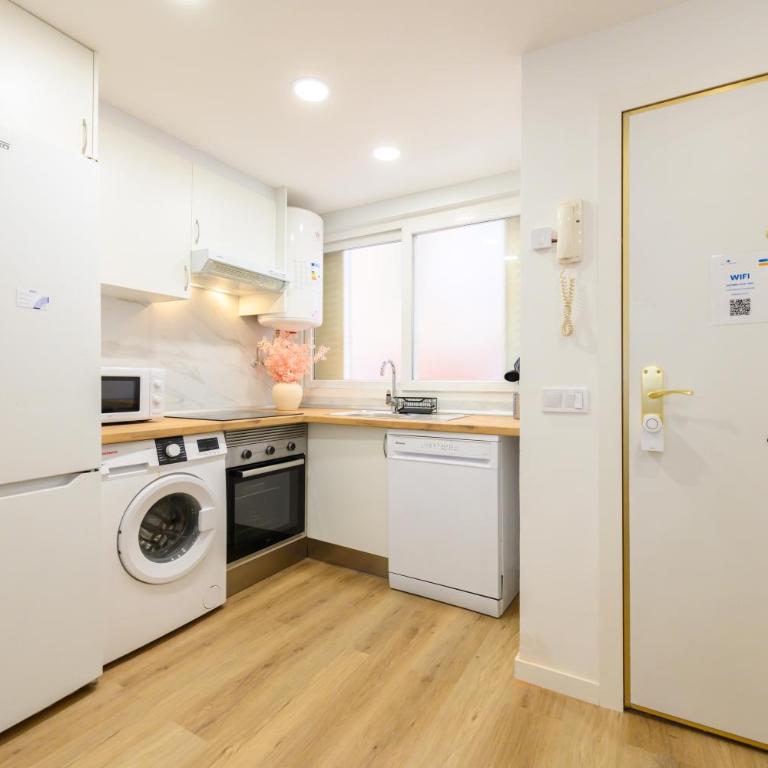 Apartamento de 3 dormitorios GCO69BD - Three-Bedroom Apartment - 15