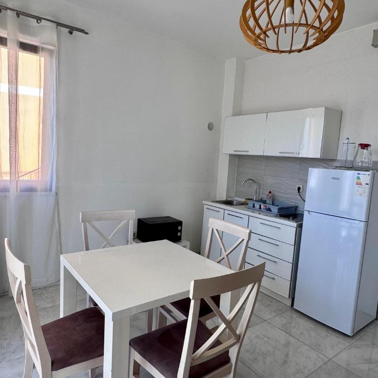 Bocche di Cattaro Apartments - Apartment with Sea View - 17