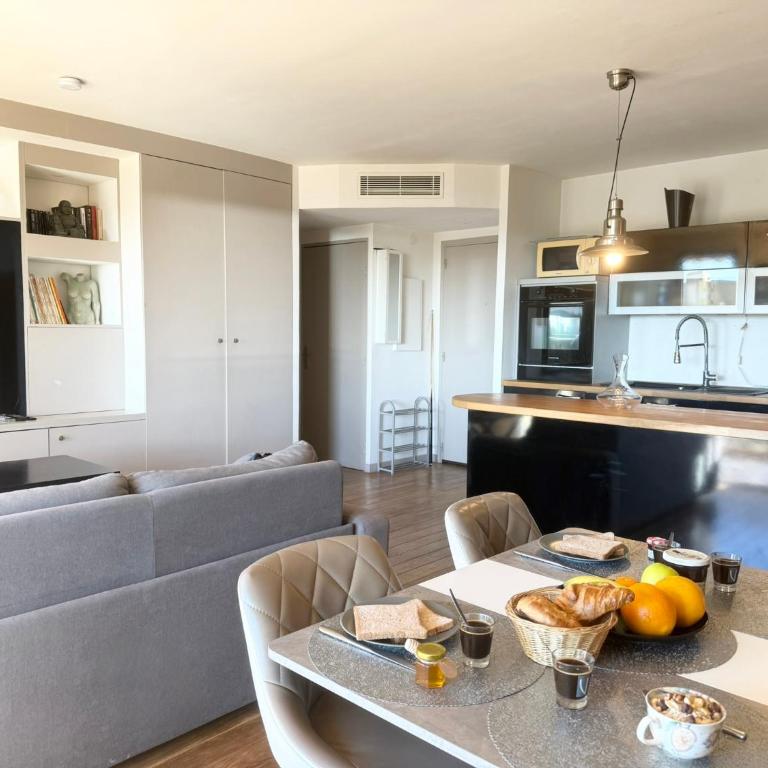 2 pièces cosy avec grande terrasse & piscine - Appartement 1 Chambre - 1