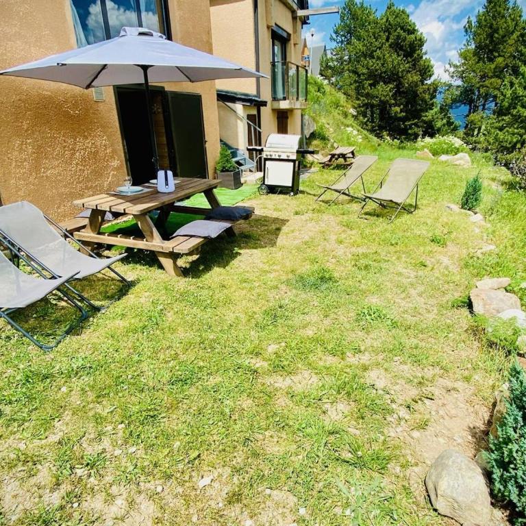 Chalet cozy avec jacuzzi et vue lac - Two-Bedroom Chalet - 14