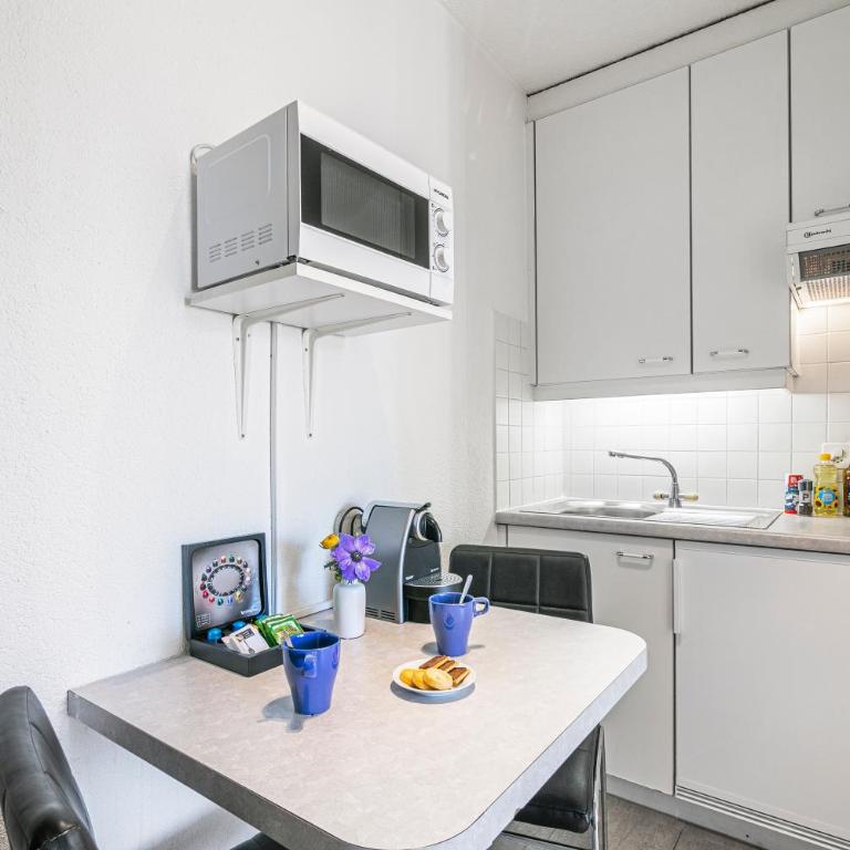 Simplon Residence - Central and Self Check In - Standard Studio - 5