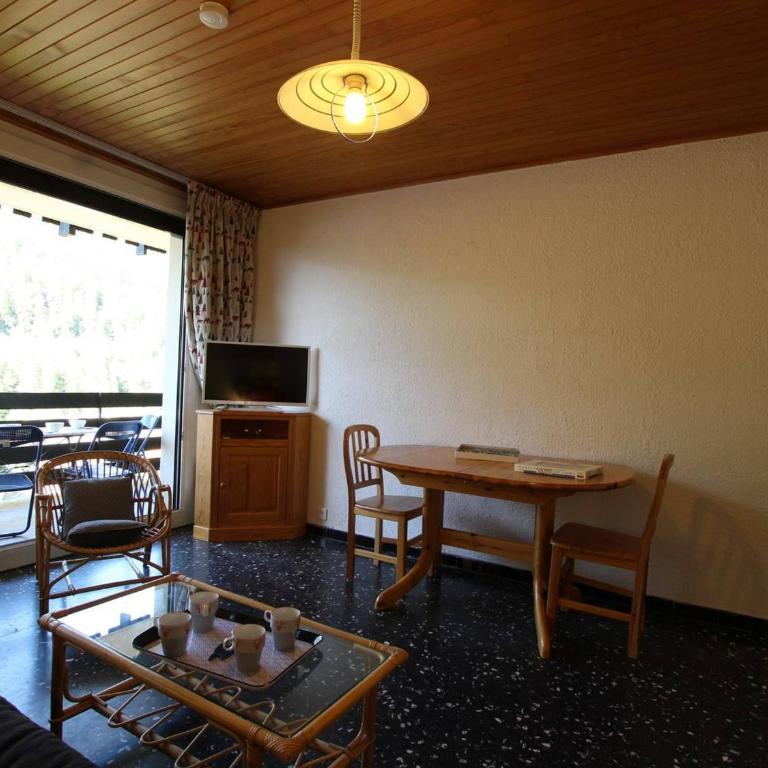 Appartement 6 pers. à Saint-Chaffrey avec balcon sud, parking, casier à skis et équipements complets - Appartement 1 Chambre - 18