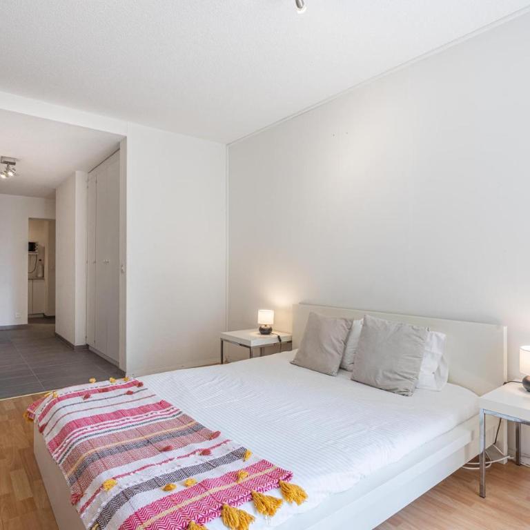 Simplon Residence - Central and Self Check In - Deluxe Studio - 1