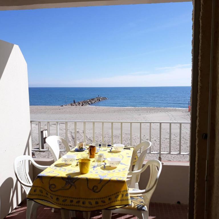 T2 CABINE-Superbe vue mer et accès direct plage proche commerces-6AT28 - Apartment mit Meerblick - 1