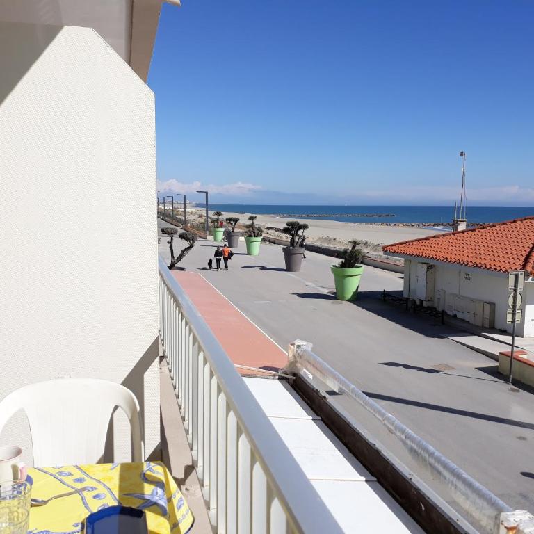 T2 CABINE-Superbe vue mer et accès direct plage proche commerces-6AT28 - Apartment mit Meerblick - 25