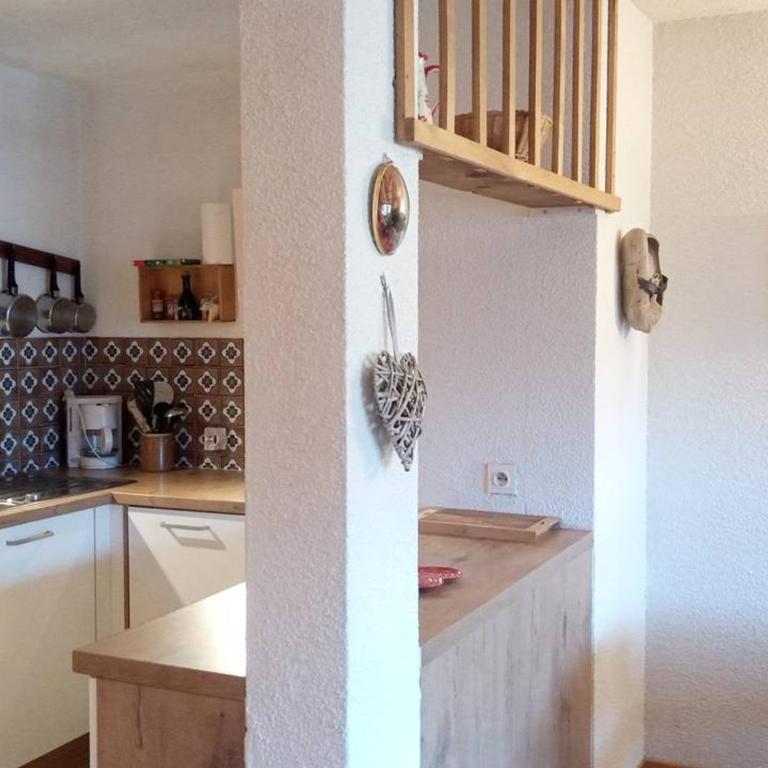 Duplex 3 Pièces avec Piscine à Saint-Jean-d'Aulps, 6 Pers - Appartement 2 Chambres - 7