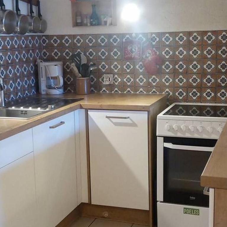 Duplex 3 Pièces avec Piscine à Saint-Jean-d'Aulps, 6 Pers - Appartement 2 Chambres - 24