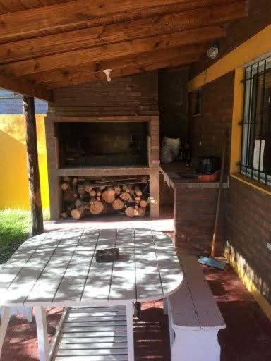 Un Dia Mas casa quinta - Three-Bedroom House - 3