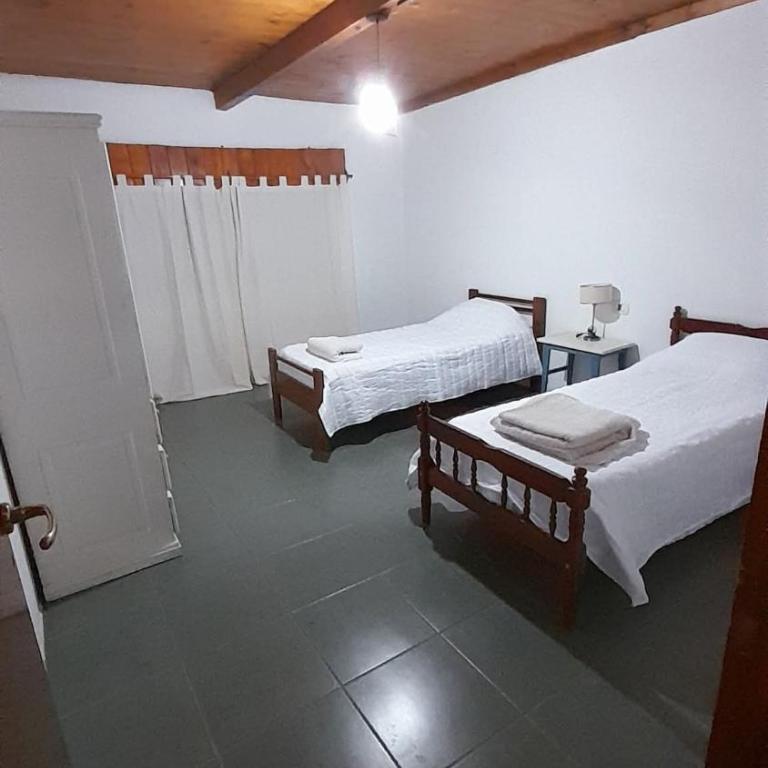 Un Dia Mas casa quinta - Three-Bedroom House - 8