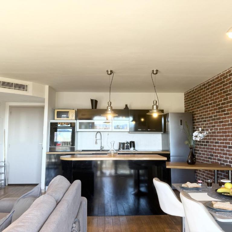2 pièces cosy avec grande terrasse & piscine - Appartement 1 Chambre - 4