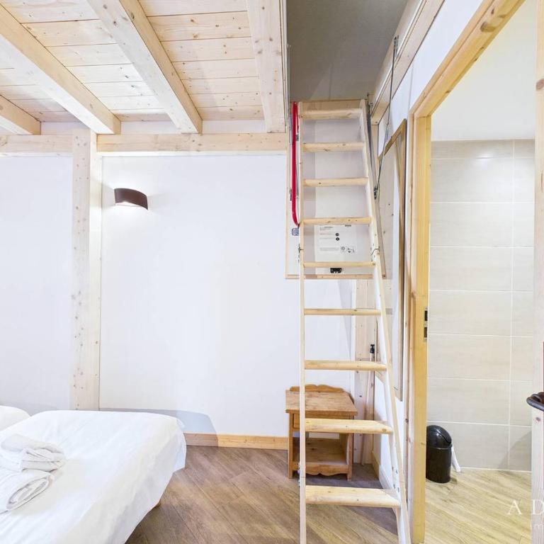 Chalet moderne, jacuzzi, sauna, 12 pers, proche pistes - FR-1-398-636 - Chalet (10 Adultes) - 16