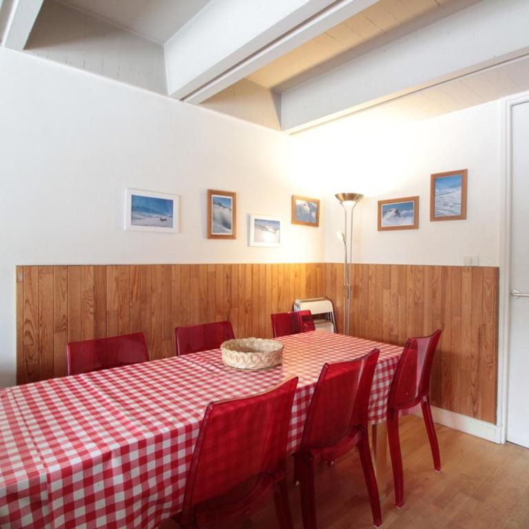 Grand appartement 9 pers, près des pistes, animaux admis - FR-1-687-86 - Apartment - 11