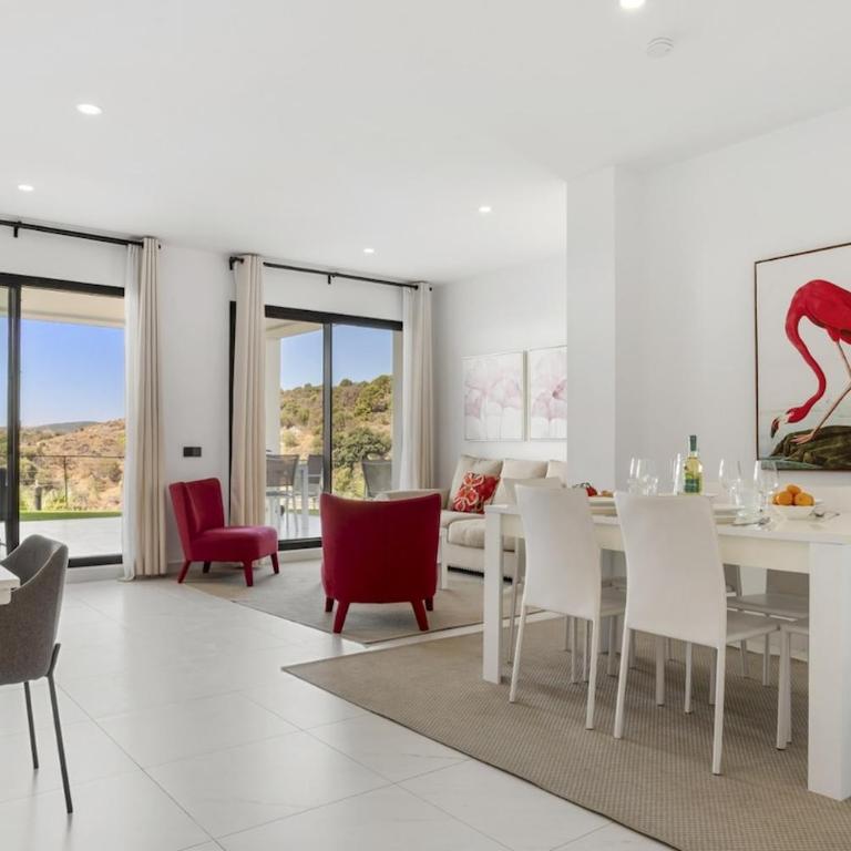 2 Bedroom Ground Floor Apartment at Estepona Hills - Apartamento de 2 dormitorios - 3