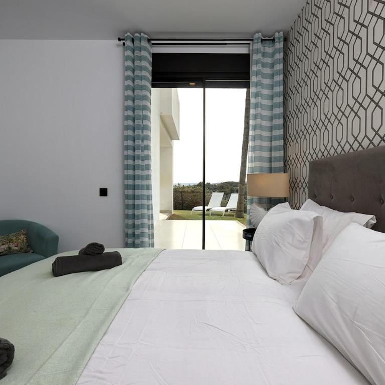 2 Bedroom Ground Floor Apartment at Estepona Hills - Apartamento de 2 dormitorios - 54