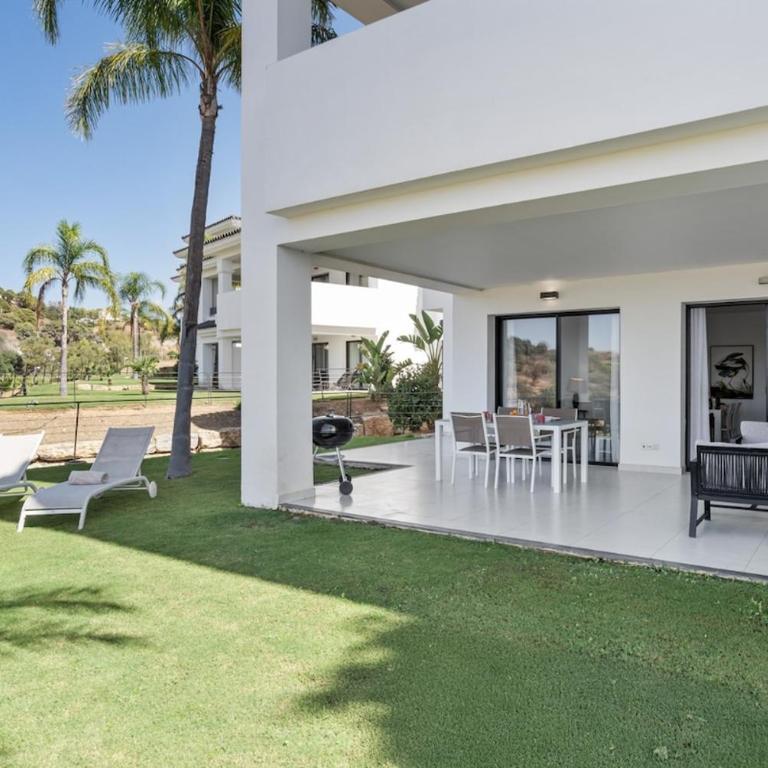 2 Bedroom Ground Floor Apartment at Estepona Hills - Apartamento de 2 dormitorios - 62
