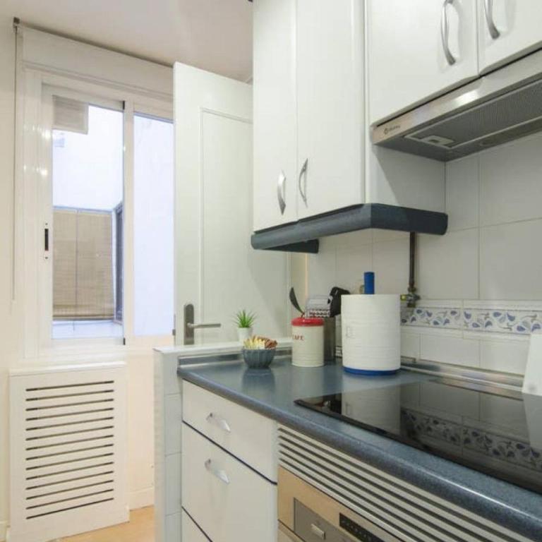 Trendy Cozy - 1 Bedroom 1 Bathroom - Chamberí - One-Bedroom Apartment - 5