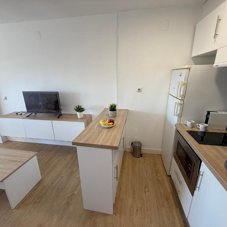 Estudio acogedor en Playa San Juan a 1 min del mar by Turihome - One-Bedroom Apartment - 8