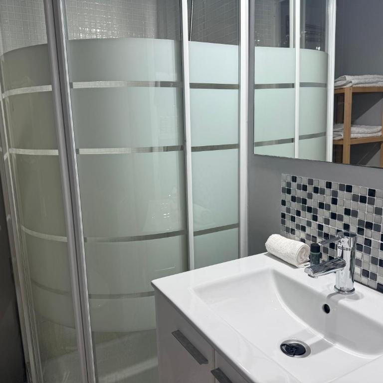 Estudio acogedor en Playa San Juan a 1 min del mar by Turihome - One-Bedroom Apartment - 15