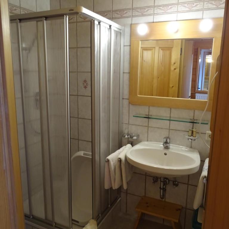 Baby- und Kinderhof Aicherbauer - Two-Bedroom Apartment - 12