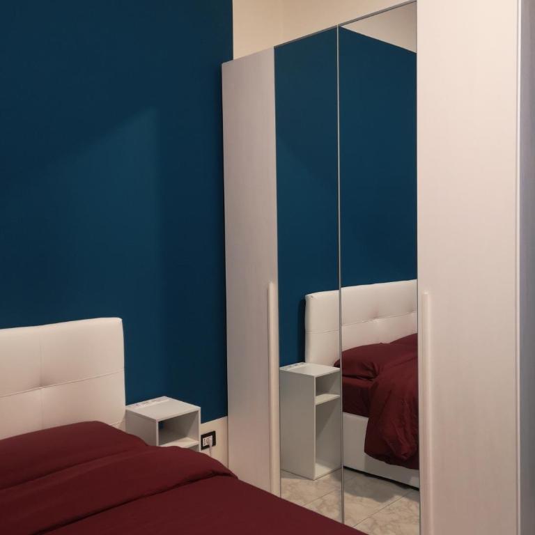 Creti Room Guesthouse - Camera Matrimoniale con Bagno in Comune - 3