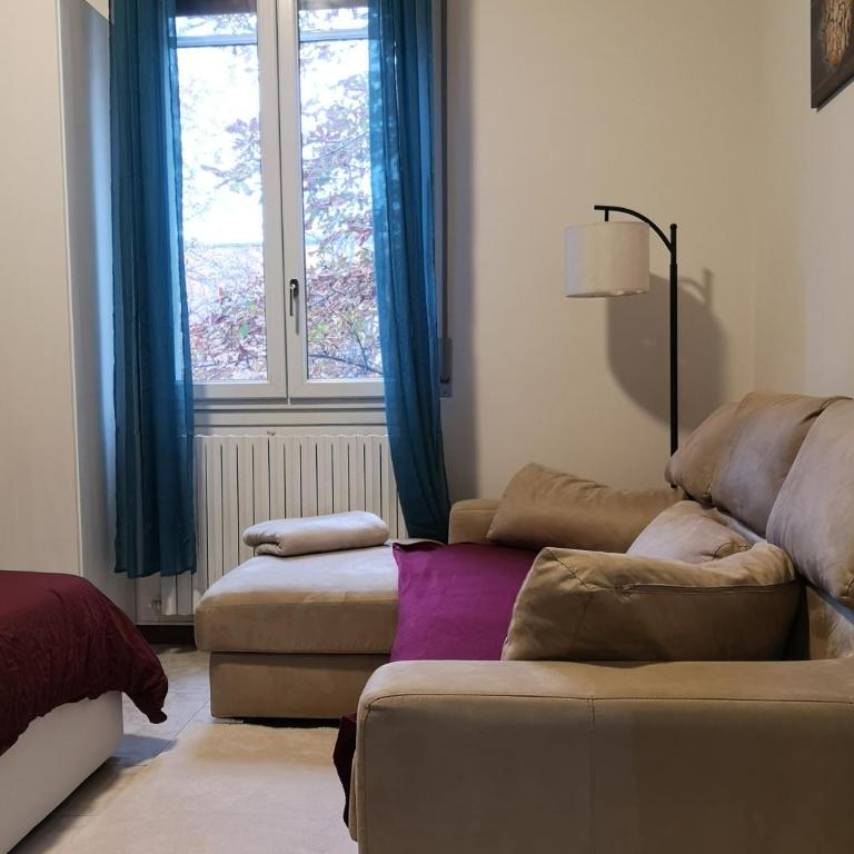 Creti Room Guesthouse - Camera Matrimoniale con Bagno in Comune - 6