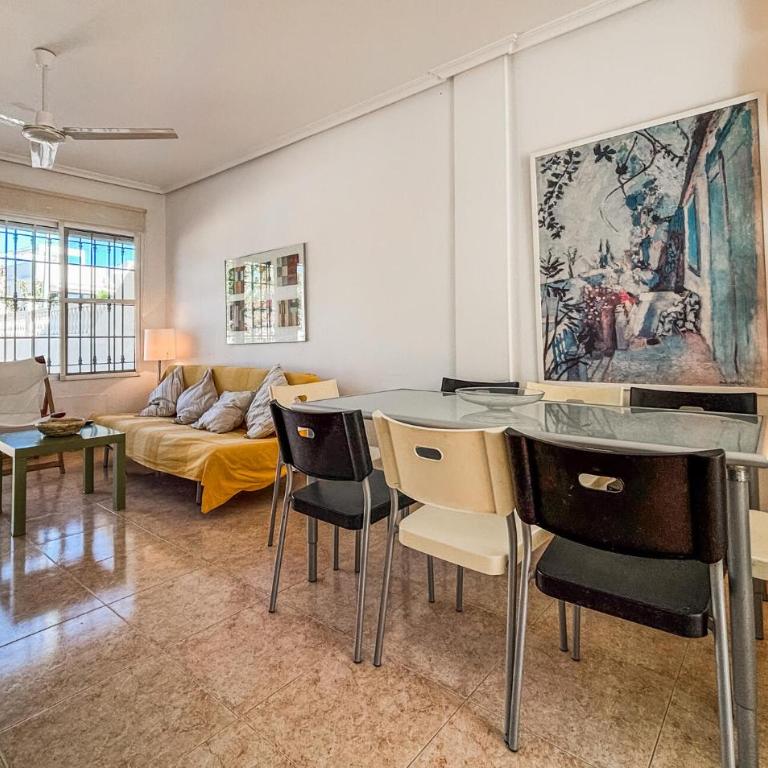 Lovely Home In Pilar De La Horadada With Wifi - Ferienhaus mit 3 Schlafzimmern - 3