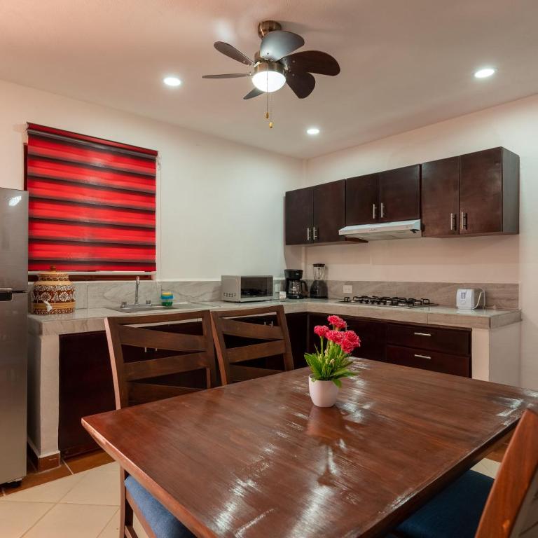 New Puerto Vallarta Retreat with Private Terrace - Apartment with Shower - 15