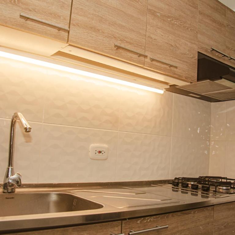 Alquiler Apartamento Amoblado Laguna - One-Bedroom Apartment - 3