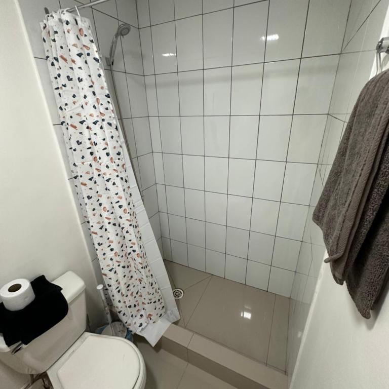 Angol Suite - One-Bedroom Apartment - 3