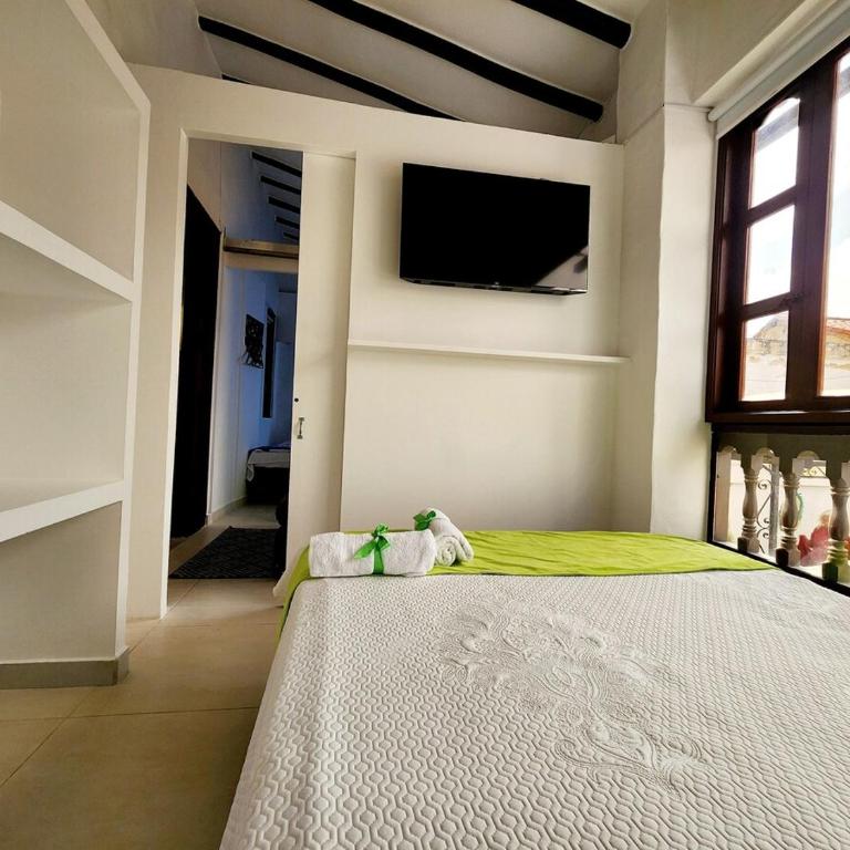 Bamboo Apartment - Three-Bedroom Apartment - 6