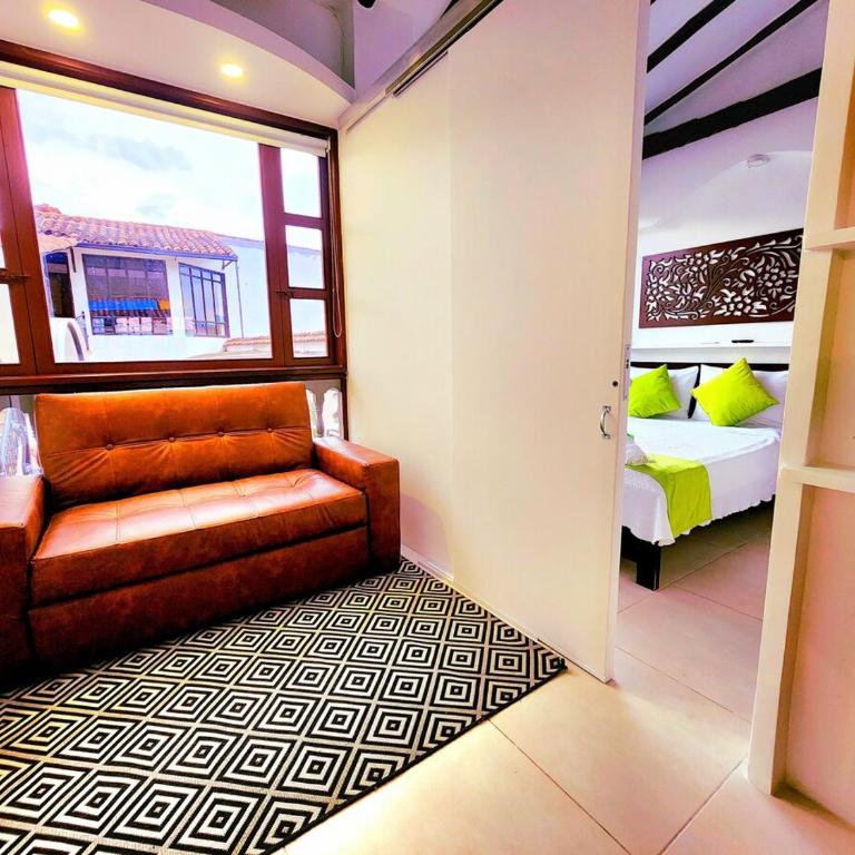 Bamboo Apartment - Three-Bedroom Apartment - 14