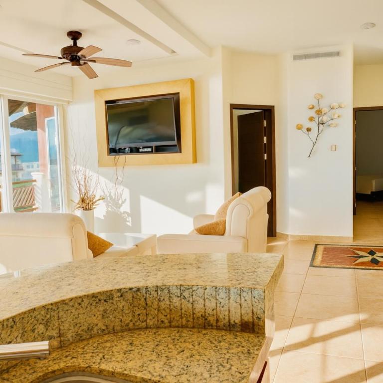 Beachfront in a peaceful Resort 8mi from Puerto Escondido - Apartamento de 2 dormitorios con vistas parciales al océano - 18