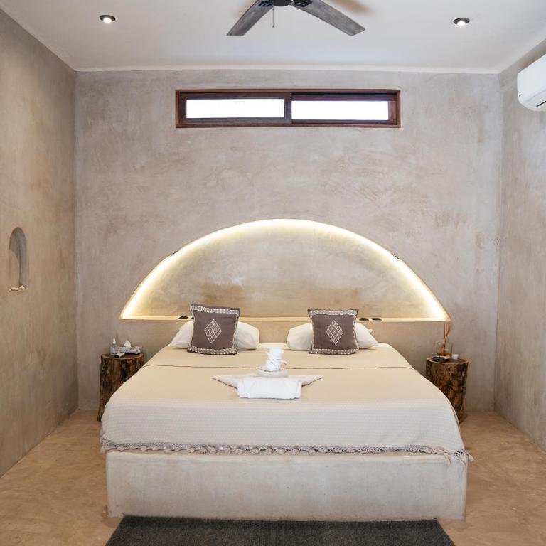 La Posada del Sol Boutique Hotel Tulum - Habitación con terraza o balcón y vistas al jardín - 5