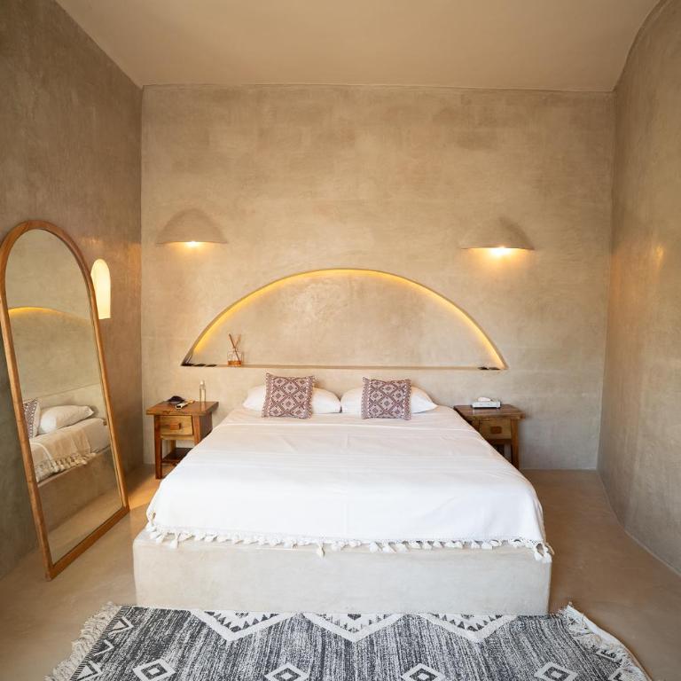 La Posada del Sol Boutique Hotel Tulum - Habitación con terraza o balcón y vistas al jardín - 8