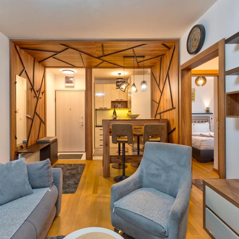 Mount Inn Jasmine - Two-Bedroom Deluxe Apartment with Balcony - 6