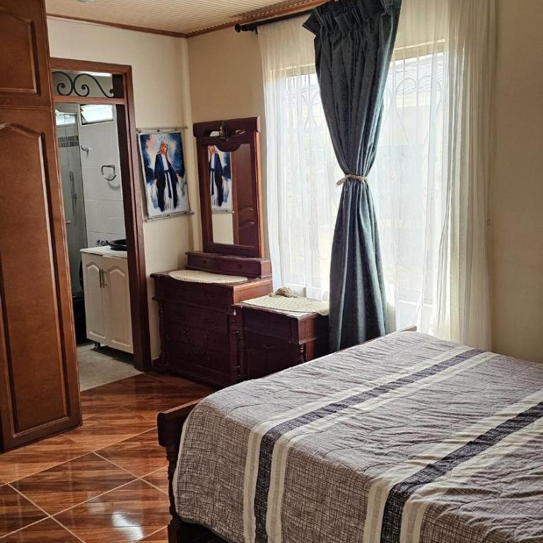 Casa campestre cerca de termales con WiFi y parqueadero - Casa de 3 dormitorios - 11