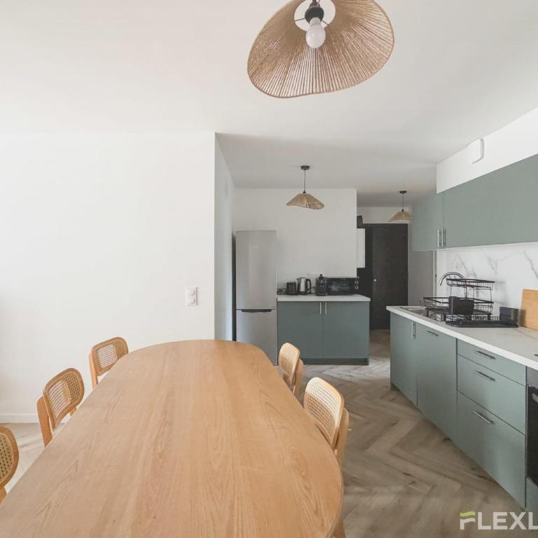 Room in spacious T7 in Paris 20 - Chambre Simple - 9