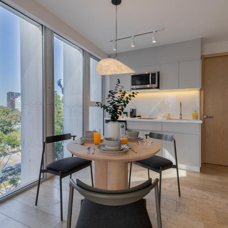 Capitalia Antara Polanco - Luxury Apartment, Balcony, City View - 7