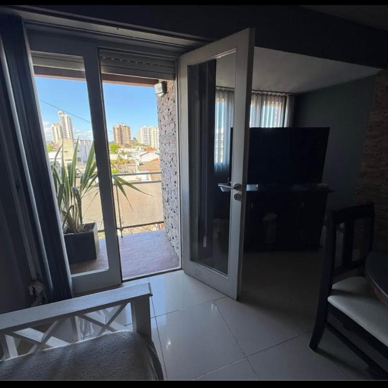 Depto Comahue Playa Necochea - One-Bedroom Apartment - 2